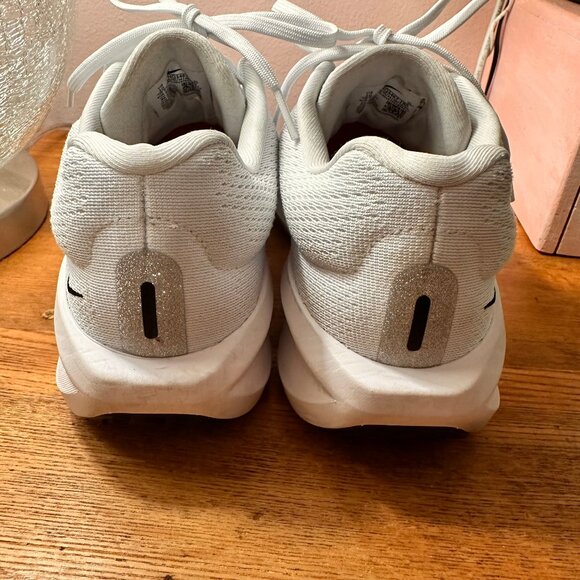 Nike Air Winflo 11 Glitter Swoosh White HQ3467-190 Women's Size 10 - Picture 5 of 11